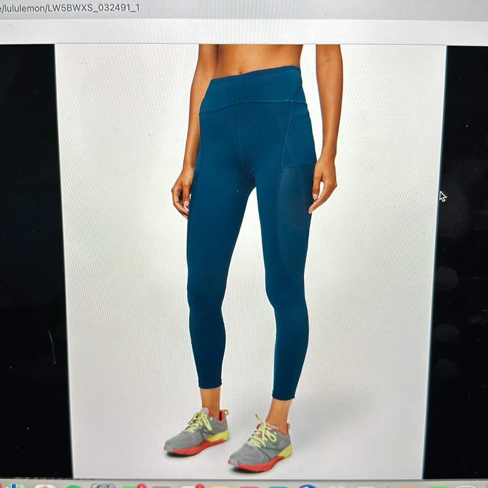 Lululemon Always Airy Legging, Size 6